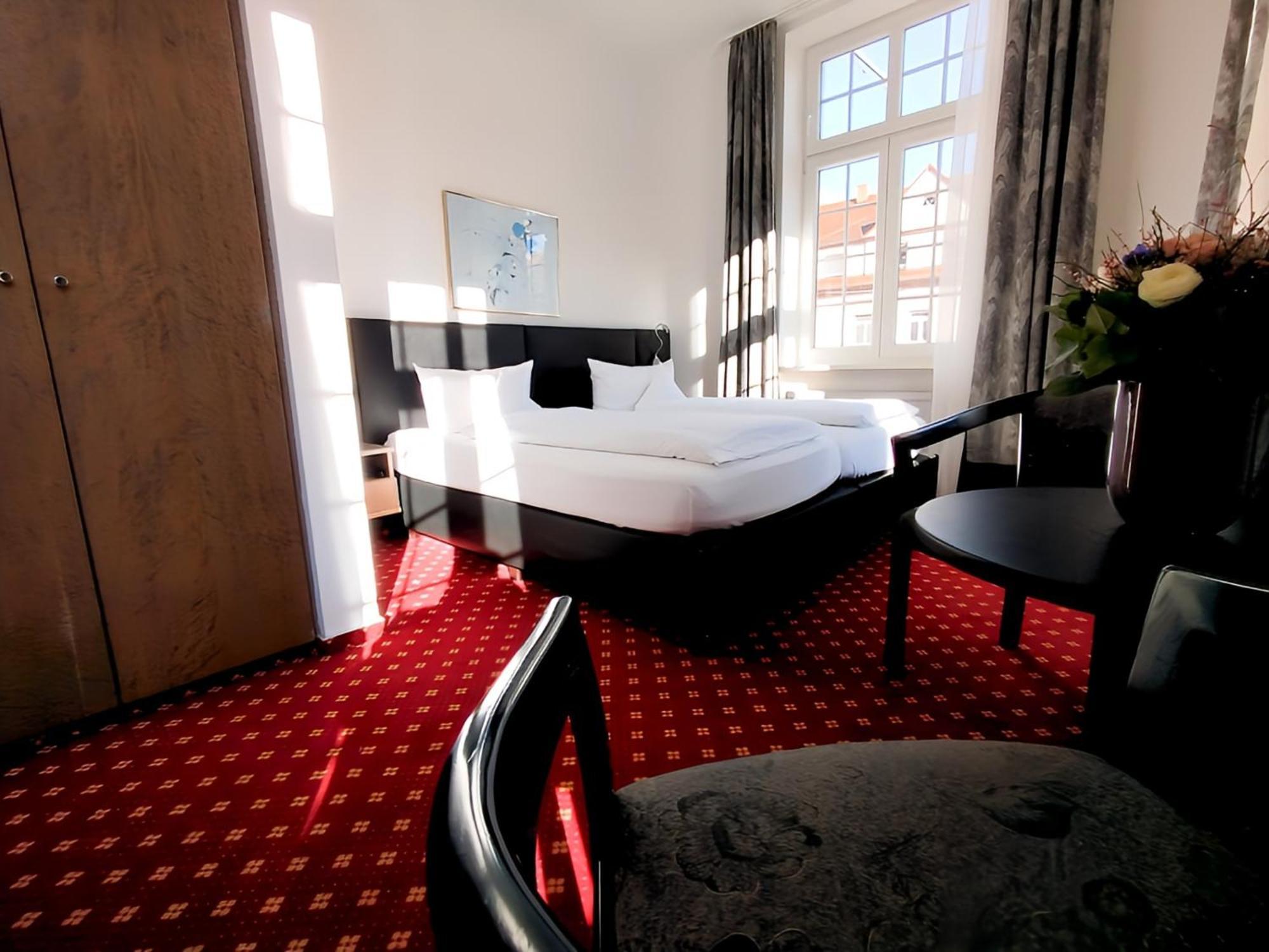 Hotel Schwert Rastatt Exterior foto